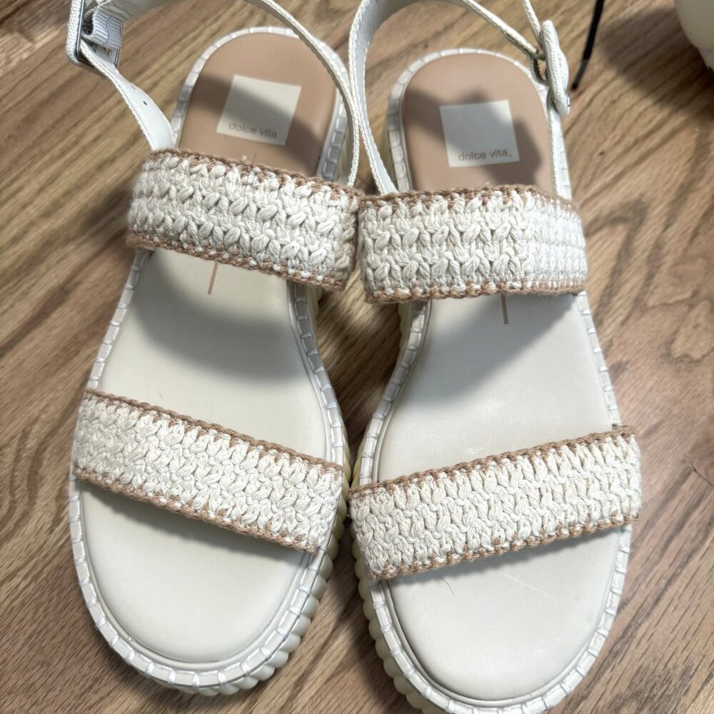 Dolce Vita Drake Platform Sandal Women's size 9